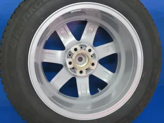Audi A4 Typ B8 / 8K + B9 / 8W Winterräder 16 Zoll Alufelgen Silber Winterreifen ca. 2x 7 mm / 2x 8 mm - Bild 4