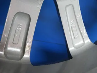 Audi A3 Typ GY + 8V Seat Leon Typ 5F + KL VW Golf 7 + 8 Skoda Octavia III 17 Zoll RP4 Winterräder Alufelgen RP4-7017 Grau Winterreifen 2x 6,3 mm / 2x 7,4 mm - Bild 12