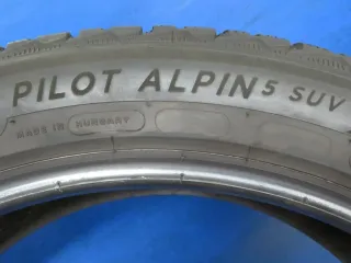 4x Winterreifen 285/40 R22 110V + 325/35R22 114W Michelin Pilot Alpin 5 SUV 2x 7,6 mm 2x 7 mm - Bild 7