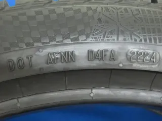 4x Winterreifen 245/40 R21 100V XL AO Continental Winter Contact TS860S 2224 2x 5,5 mm / 2x 6 mm - Bild 11