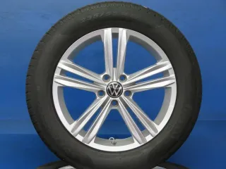 Original VW Tiguan VW Tiguan Allspace 18 Zoll Sebring Winterräder + RDKS 5NA601025M Silber Winterreifen 2x 7 mm 2x 8 mm - Bild 1
