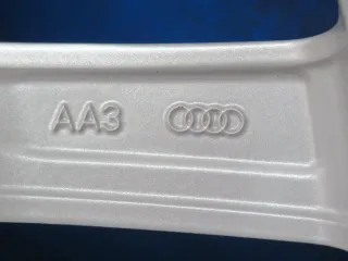 Original Audi A4 Limousine Audi A4 Avant 17 Zoll 5-Doppelspeichen-Rad Winterräder Alufelgen 8W0601025P Silber Winterreifen - Bild 6