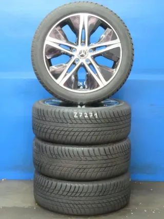 Original Mercedes A-Klasse Mercedes B-Klasse Mercedes CLA 18 Zoll 5-Speichen-Rad Winterräder + RDKS A1774010500 Schwarz Winterreifen - Bild 1