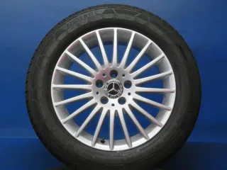 Original Mercedes Vito Typ 447 Mercedes Vito Tourer Typ 447 Winterräder Alufelgen 17 Zoll Viel-Speichen-Rad + RDKS A4474014900 Silber Winterreifen 2x 6 mm / 2x 7,2 mm - Bild 1