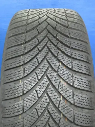 Original Cupra Leon 18 Zoll 10-Arm-Design Winterräder Alufelgen 5FA601025E Anthrazit Winterreifen 2x 7,5 mm / 2x 8,3 mm - Bild 9
