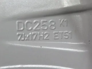 Original Mercedes V-Klasse Typ W447 bis 02/2024 Mercedes Vito Typ 447 Mercedes Vito Tourer Typ 447 17 Zoll 5-Speichen-Rad Winterräder + RDKS Alufelgen A4474014800 Silber - Bild 6