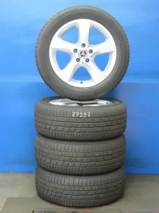 Original Mercedes V-Klasse Typ W447 bis 02/2024 Mercedes Vito Typ 447 Winterräder 17 Zoll 5-Speichen-Rad RDKS Silber Winterreifen gebraucht - Bild 1