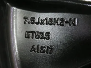 Original Mercedes Benz EQA Mercedes Benz EQB 18 Zoll 5-Speichen-Design Sommerräder + RDKS Alufelgen A2434011300 Schwarz Sommerreifen 2x 7,1 / 2x 7,3 mm - Bild 6