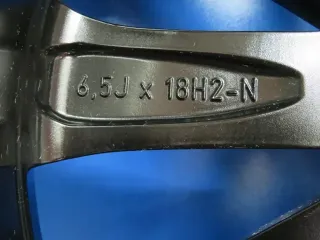 Original Mercedes Benz EQA Mercedes Benz EQB 18 Zoll 10-Speichen-Design Winterräder + RDKS Alufelgen A2434010000 Schwarz Winterreifen 2x 5,9 mm / 2x 8,4 mm - Bild 6