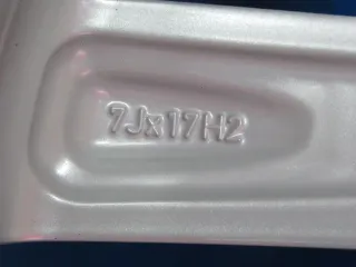 Original VW Arteon VW Passat Alltrack 17 Zoll Winterräder Alufelgen 3G8601025 Silber Winterreifen 2x 6,6 mm / 2x 7,4 mm - Bild 6
