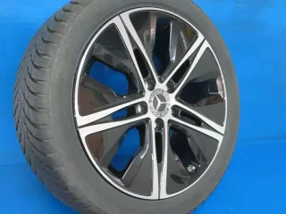 Original Mercedes A-Klasse Mercedes B-Klasse Mercedes CLA 18 Zoll 5-Speichen-Rad Winterräder + RDKS A1774010500 Schwarz Winterreifen - Bild 3