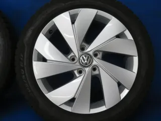 Original VW Golf 8 17 Zoll Belmond Winterräder Alufelgen 5H0601025B Silber Winterreifen 2x 6 mm / 2x 6,3 mm - Bild 11