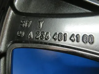 Original Mercedes-Benz CLE 236 / Coupé & Cabrio 19 Zoll 5-Speichen-Felge Winterräder + RDKS Alufelgen A2364014100 Schwarz Winterreifen - Bild 4