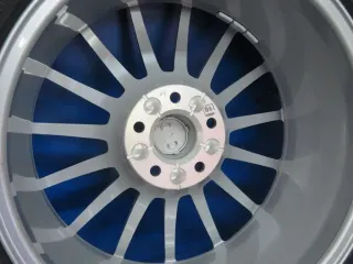 NEU Original Audi A5 Typ B9 / F5... 17 Zoll 15-Speichen-Design Winterräder Alufelgen 8W0601025AE Silber - Bild 7