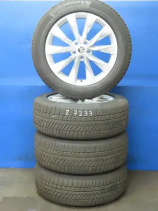Original Skoda Enyaq 80 / 80X / 85 / 85X / RS Typ NY Skoda Elroq 19 Zoll Crystal Winterräder Alufelgen 5LA601025 Silber Winterreifen 2x 7,8mm 2x 5,5 mm - Bild 2