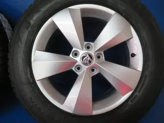 NEU Original Skoda Kodiaq 17 Zoll Nanuq Winterräder Alufelgen 565601025J Silber Winterreifen - Bild 11