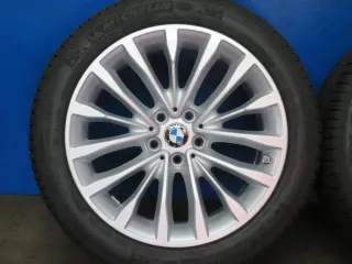 Original BMW 5er Typ G30 / G31 Winterräder Alufelgen 18 Zoll W-Speiche Styling 632 RDKS 6863418 Silber Winterreifen 4x 7 mm - Bild 13