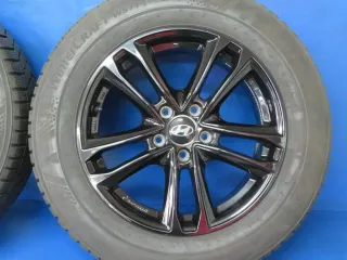 Original Hyundai Tucson Typ NX4 Winterräder Alufelgen 17 Zoll 5-Doppelspeichen-Design Winterräder + RDKS KH27 7517 Schwarz Winterreifen 2x 7 mm / 2x 7,3 mm - Bild 12