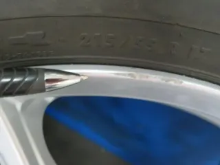 Hyundai Kona Typ OS / OSE 17 Zoll Winterräder + RDKS Alufelgen Silber Winterreifen 2x 6,2 mm / 2x 7,6 mm - Bild 13