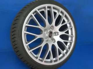 Tesla Model 3 Perfomance Highland 20 Zoll Alufelgen Impatto Winterräder + RDKS Silber Winterreifen 2x 8,1 mm 2x 7,7 mm - Bild 3