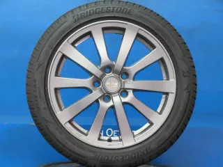 Audi A3 Typ GY + 8V Seat Leon Typ 5F + KL VW Golf 7 + 8 Skoda Octavia III 17 Zoll RP4 Winterräder Alufelgen RP4-7017 Grau Winterreifen 2x 6,3 mm / 2x 7,4 mm - Bild 1