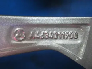 Original Mercedes Benz G63 AMG Baureihe 465 Fahrzeugtyp 463A 21 Zoll AMG-5-Doppelspeichen-Design Winterräder + RDKS Felgen A4634011900 Grau Winterreifen 2x 5,7 mm / 2x 6,6 mm - Bild 7