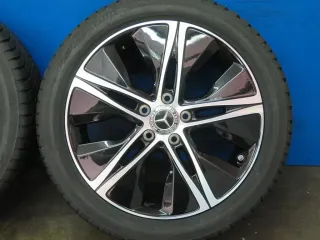 Original Mercedes A-Klasse Mercedes B-Klasse Mercedes CLA 18 Zoll 5-Speichen-Rad Winterräder + RDKS A1774010500 Schwarz Winterreifen - Bild 11