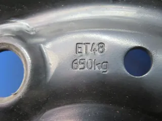 Original VW Touran II 16 Zoll Stahlrad Winterräder 5QA601027.... Schwarz Winterreifen 4x 5,5 mm - Bild 9
