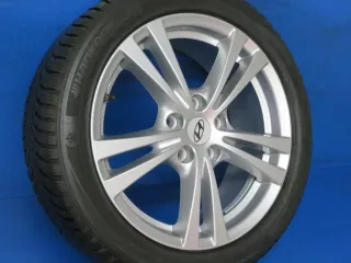 Original Hyundai I30 Typ PDE Winterräder 17 Zoll 5-Doppelspeichen-Design Alufelgen + RDKS HMD01 70747 Silber Winterreifen 2x 6,3 mm / 2x 6,6 mm - Bild 3