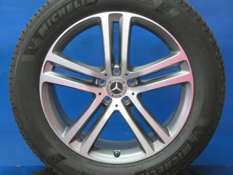 Background image for Original Mercedes GLE SUV + Coupe Typ: V167 + C167 20 Zoll 5-Doppelspeichen-Rad Winterräder + RDKS Alufelgen A1674012400 + 2500 Grau Michelin Winterreifen 2x 6 mm 2x 7 mm
