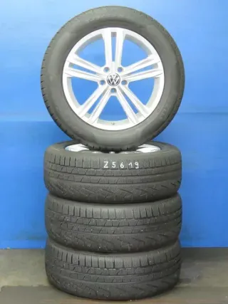 Original VW Tiguan VW Tiguan Allspace 18 Zoll Sebring Winterräder + RDKS 5NA601025M Silber Winterreifen 2x 7 mm 2x 8 mm - Bild 2