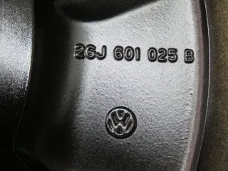 NEU Original VW T-Roc II Typ A2 18 Zoll 5-V-Speichen-Design Winterräder Alufelgen 2GJ601025B Schwarz Winterreifen - Bild 5