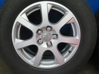 Original Audi Q5 Typ 8R.. 17 Zoll Winterreifen 7-Speichen-Rad Winterräder 8R0601025 Silber Kompletträder - Bild 14