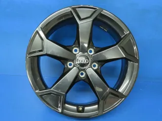 Original Audi Q3 Typ F3.. Audi Q3 Sportback Typ F3.. Alufelgen 17 Zoll Felgen 5-Speichen-Design 83A071497 + Nabendeckel - Bild 5