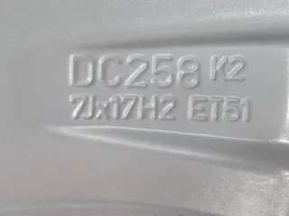 Original Mercedes V-Klasse Typ W447 Mercedes Vito Typ 447 Mercedes Vito Tourer Typ 447 17 Zoll Viel-Speichen-Rad Winterräder + RDKS A4474014800 Silber Winterreifen - Bild 6