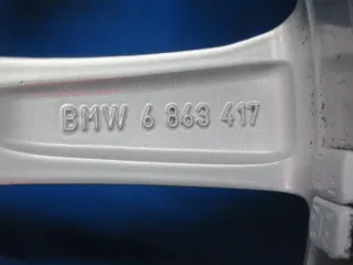 Original BMW 5er Typ G30 / G31 17 Zoll V-Speiche Winterräder + RDKS Alufelgen 6863417 Silber Winterreifen 2x 8 mm / 2x 8,4 mm - Bild 4