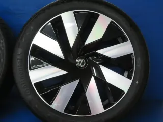 Original Volvo XC 90 Typ L 21 Zoll 8-Speichen-Design Sommerräder Alufelgen 32358293 Schwarz glanzgedreht Sommerreifen 99,9% - Bild 9