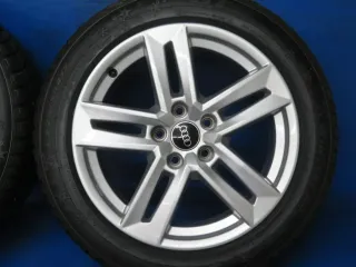 Original Audi A4 Limousine Audi A4 Avant 17 Zoll 5-Doppelspeichen-Rad Winterräder Alufelgen 8W0601025P Silber Winterreifen unbenutzt - Bild 9