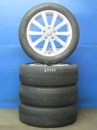 Original VW Golf 7 VW Golf Sportsvan 17 Zoll Dijon Winterräder Alufelgen 5G0601025K Silber Winterreifen 2x 6 mm / 2x 7,4 mm - Bild 2
