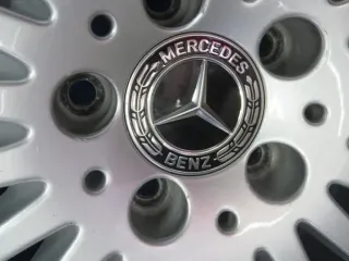 Original Mercedes V-Klasse Typ W447 ab 03/2024 Mercedes Vito Typ 447 Mercedes Vito Tourer Typ 447 17 Zoll Winterräder + RDKS Alufelgen A4474014900 Silber Winterreifen - Bild 18