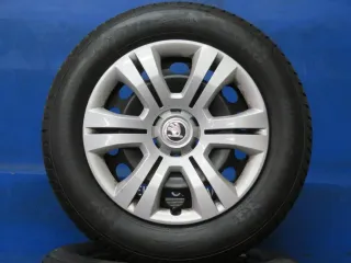 Original Skoda Octavia IV Typ NX ( bis 110 KW ) 16 Zoll Stahlrad Winterräder 5Q0601027BQ Schwarz Winterreifen 2x 7,6 mm / 2x 9 mm - Bild 2