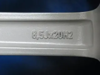 Original Mercedes Benz G-Klasse 20 Zoll Alufelgen AMG-Vielspeichen-Design Winterräder + RDKS A4634011700 Grau Winterreifen 2x 6 mm / 2x 6,6 mm - Bild 7