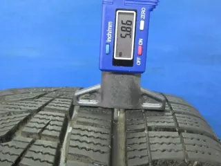 Original Skoda Octavia IV Typ NX 17 Zoll Lyra Winterräder Alufelgen 5E3601025AC Silber Winterreifen 2x 6,2 mm / 2x 5,8 mm - Bild 9