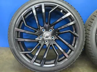 Original Audi RS5 Audi RS4 20 Zoll 5-Segmentspeichen-Evo Winterräder + RDKS Alufelgen 8W0601025FE Schwarz Winterreifen 4x 5,5 mm - Bild 14