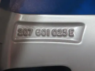 Original VW T-Cross VW Taigo 17 Zoll Valencia Winterräder Alufelgen 2G7601025E Anthrazit Winterreifen100% - Bild 5