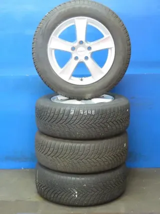 VW Passat Typ B8 VW T-Roc Winterräder Alufelgen 16 Zoll Silber Winterreifen 2x 8 mm / 2x 7,5 mm - Bild 2