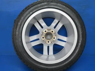 Original Audi A4 Limousine Audi A4 Avant 17 Zoll 5-Doppelspeichen-Rad Winterräder Alufelgen 8W0601025P Silber Winterreifen unbenutzt - Bild 4