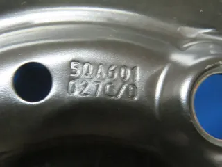 Original VW Touran II 16 Zoll Stahlrad Winterräder 5QA601027.... Schwarz Winterreifen Pirelli 2x 6,8 mm / 2x 7,2 mm - Bild 6