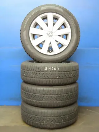 Original VW Touran II 16 Zoll Stahlrad Winterräder 5QA601027.... Schwarz Winterreifen 4x 5,5 mm - Bild 1