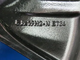 Original Mercedes-Benz EQC Typ N293 Alufelgen 19 Zoll Felgen 5-Speichen-Design A2934010100 + RDKS + Nabendeckel - Bild 5